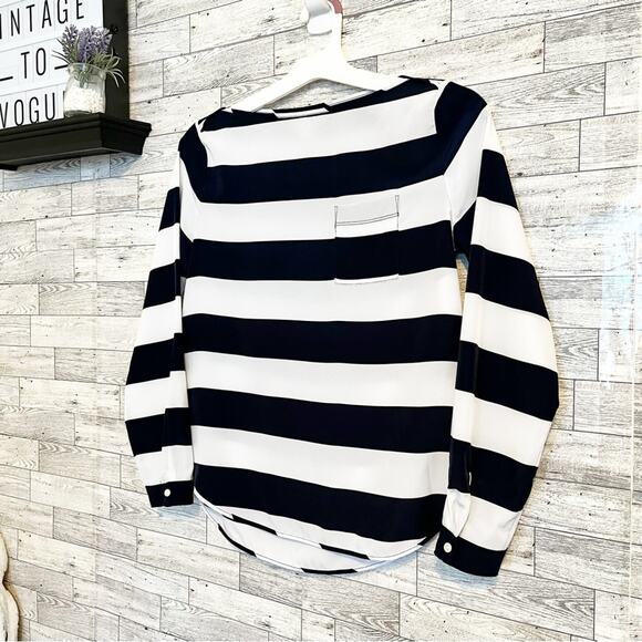 GAP Navy Blue & White Striped Blouse, XS, NWOT! - Picture 4 of 9